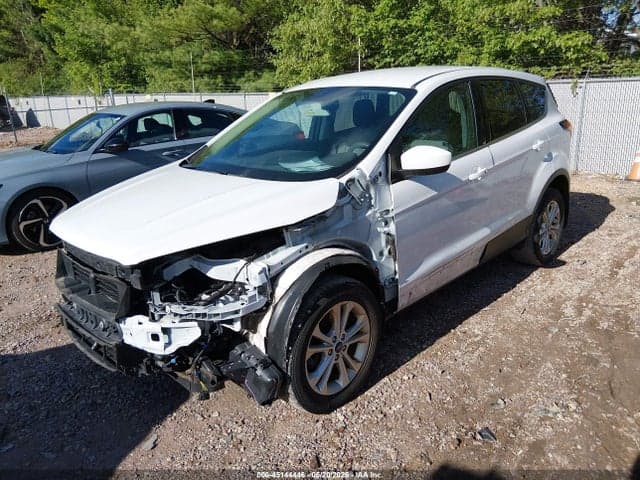 2019 FORD ESCAPE SE 2
