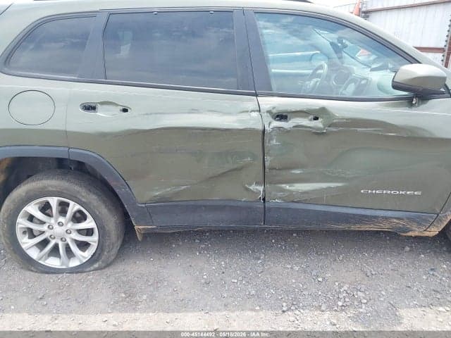 2021 JEEP CHEROKEE LATITUDE FWD 6