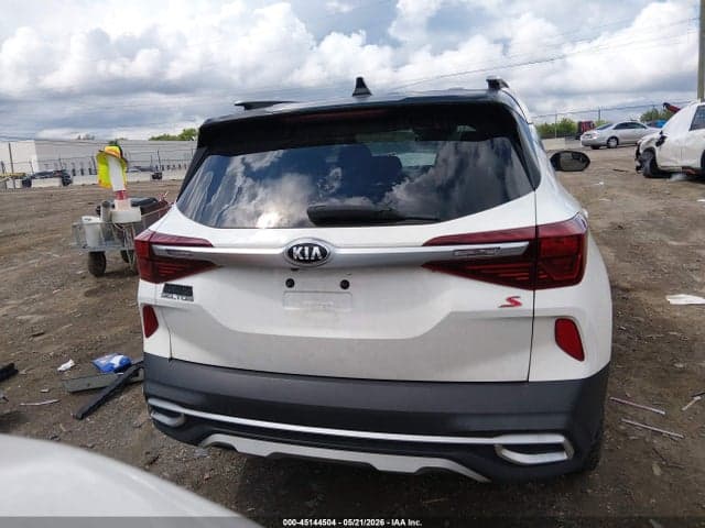 2021 KIA SELTOS S 17