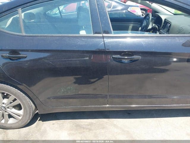 2018 HYUNDAI ELANTRA SEL 12