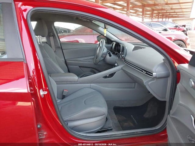 2023 HYUNDAI ELANTRA SEL 5
