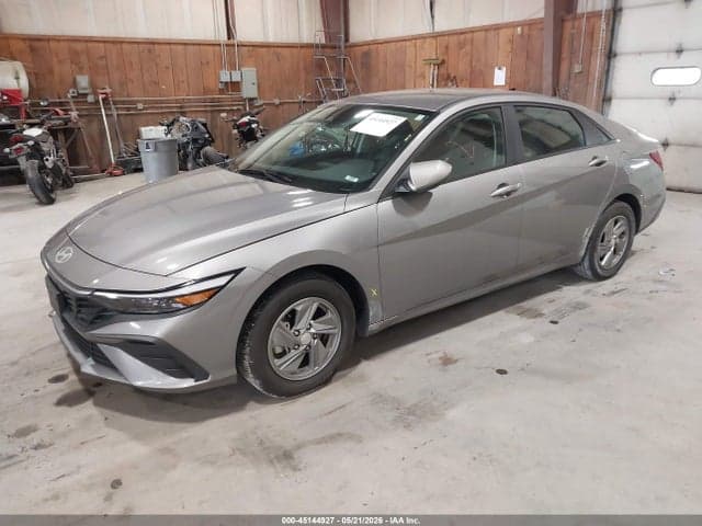 2024 HYUNDAI ELANTRA SE 2