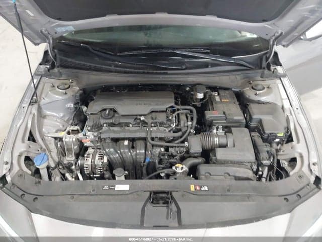 2024 HYUNDAI ELANTRA SE 10