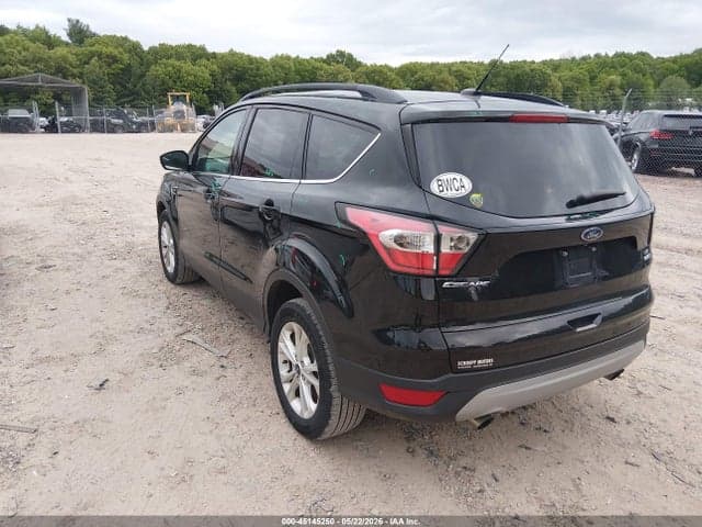 2017 FORD ESCAPE SE 3
