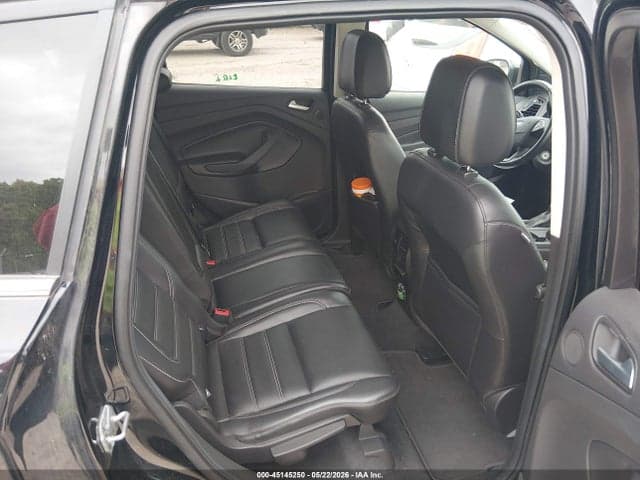 2017 FORD ESCAPE SE 8