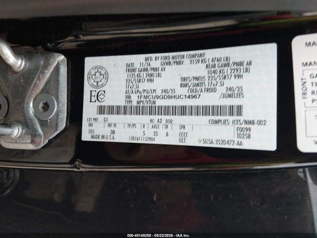 2017 FORD ESCAPE SE 9