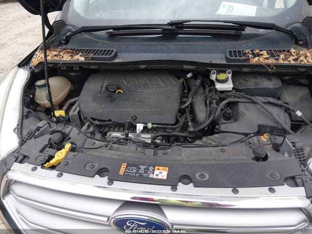 2017 FORD ESCAPE SE 10