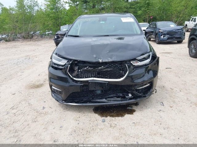 2023 CHRYSLER PACIFICA TOURING L 6
