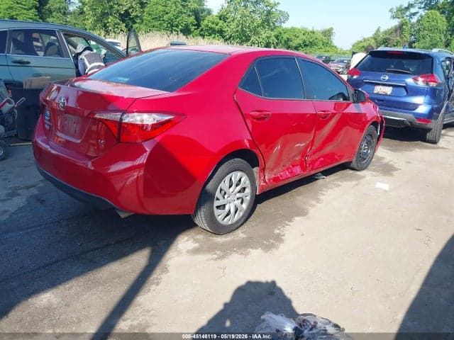 2017 TOYOTA COROLLA LE 4
