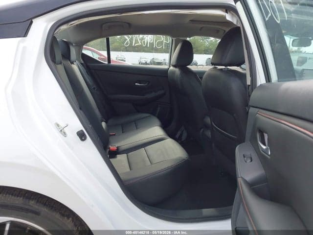 2025 NISSAN SENTRA SR 8