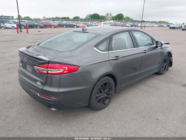 2019 FORD FUSION SE 4