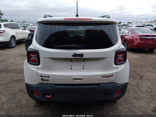 2018 JEEP RENEGADE TRAILHAWK 4X4 16