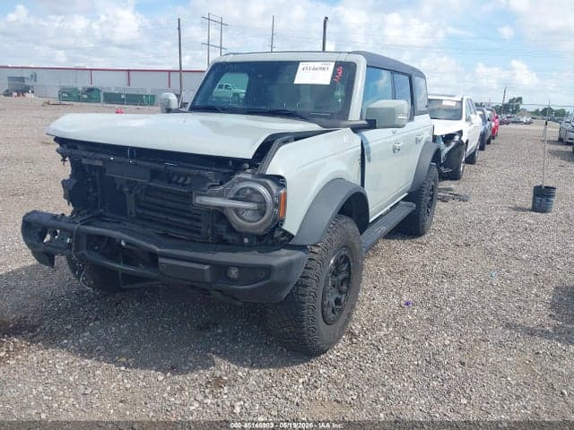 2022 FORD BRONCO OUTER BANKS 2