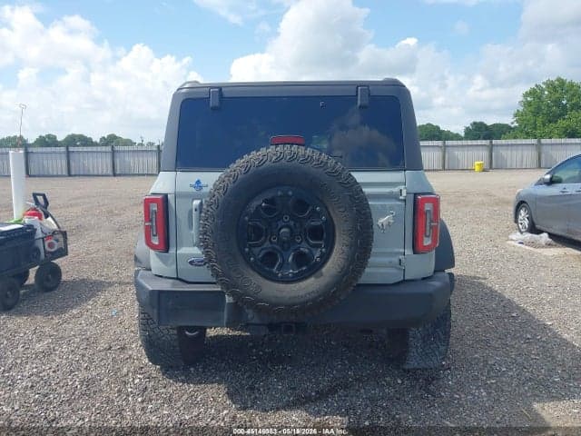 2022 FORD BRONCO OUTER BANKS 17