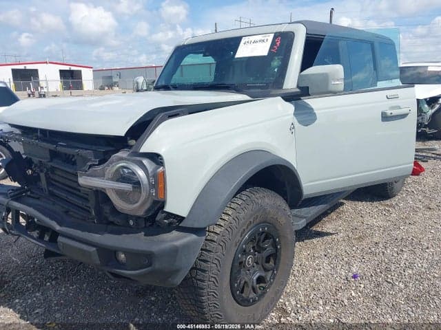 2022 FORD BRONCO OUTER BANKS 18