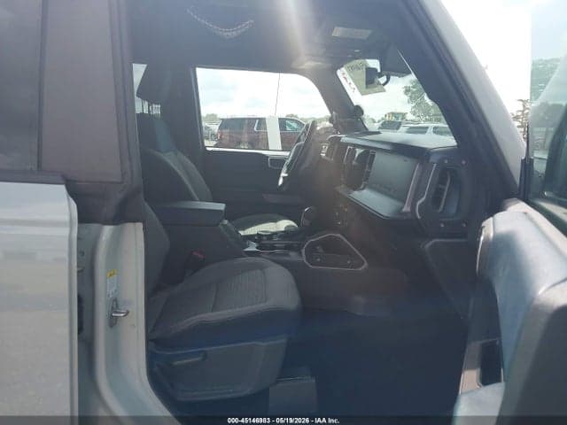 2022 FORD BRONCO OUTER BANKS 5