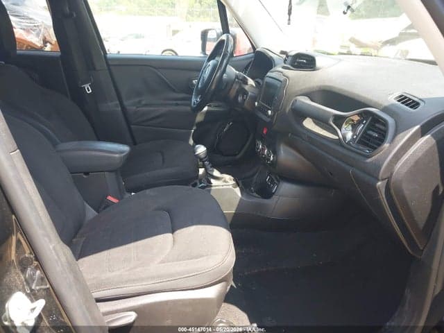 2017 JEEP RENEGADE ALTITUDE FWD 5