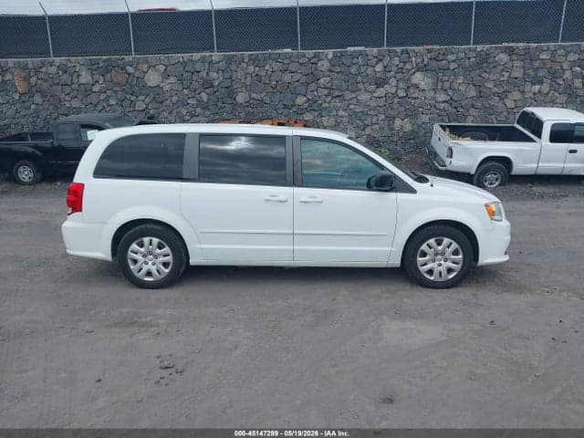 2017 DODGE GRAND CARAVAN SE 13