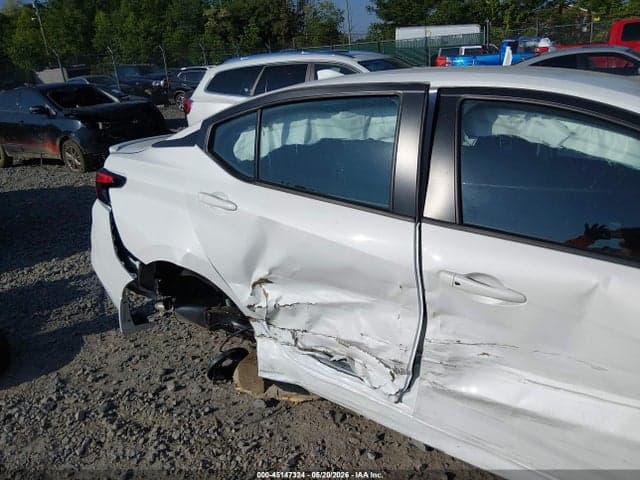 2025 NISSAN VERSA 1.6 SR 6