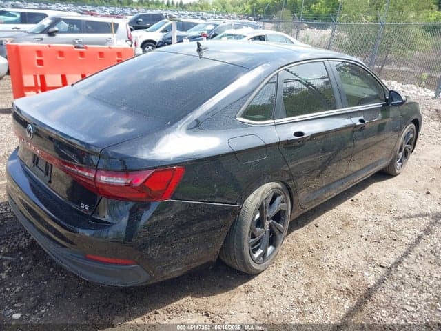 2025 VOLKSWAGEN JETTA 1.5T SE 4