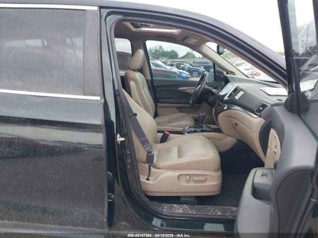 2017 HONDA PILOT EX-L 6