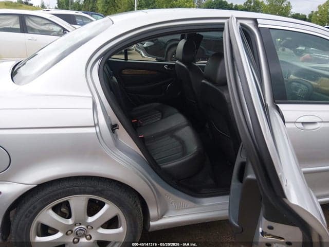 2004 JAGUAR X-TYPE 3.0 8
