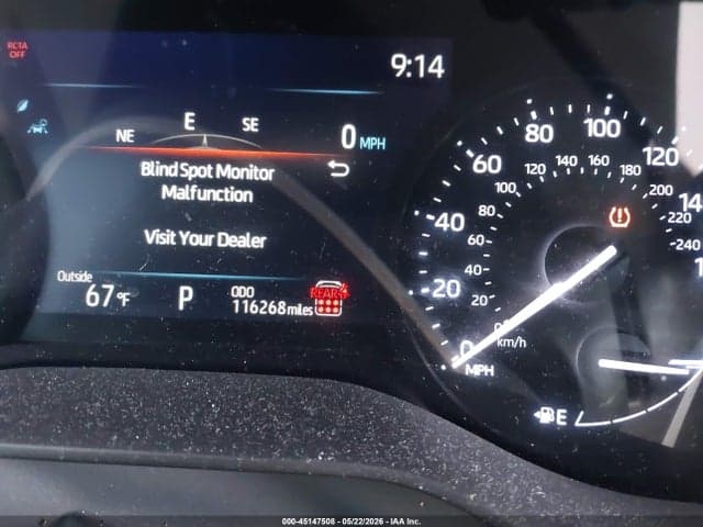 2025 TOYOTA SIENNA LE 7