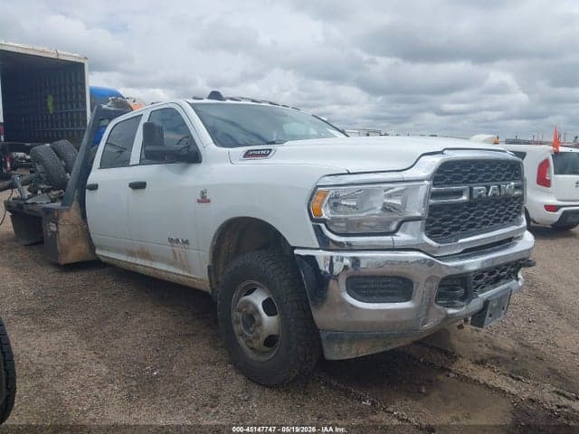 2022 RAM 3500 13