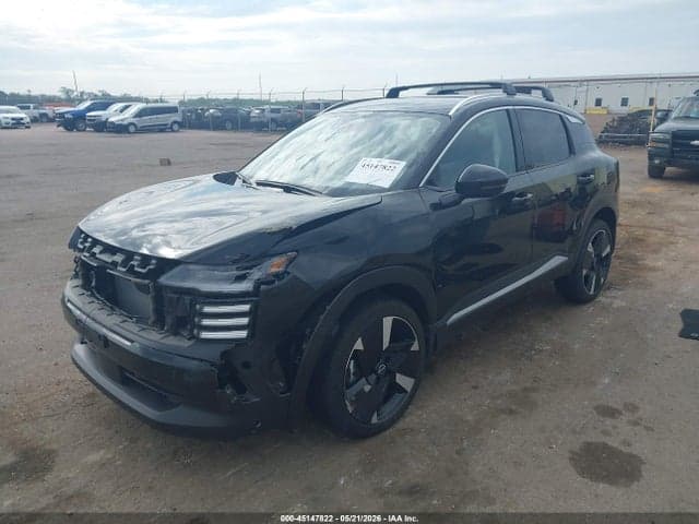 2025 NISSAN KICKS SR INTELLIGENT AWD 2