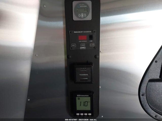 2023 AIRSTREAM OTHER 7