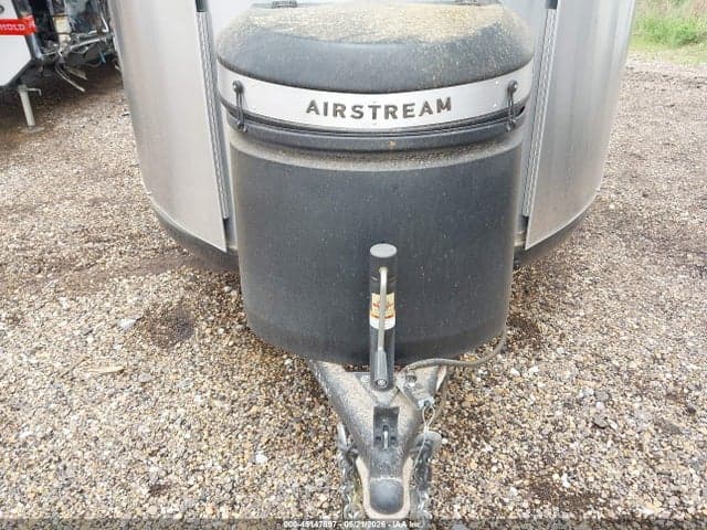 2023 AIRSTREAM OTHER 10