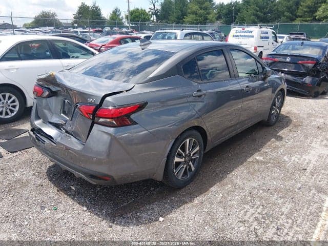 2021 NISSAN VERSA SV XTRONIC CVT 4