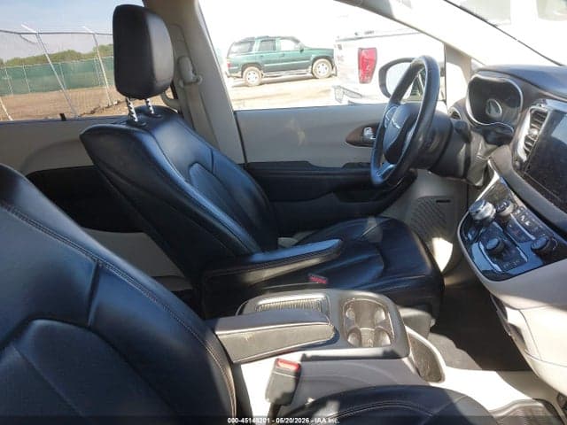 2018 CHRYSLER PACIFICA TOURING L PLUS 5