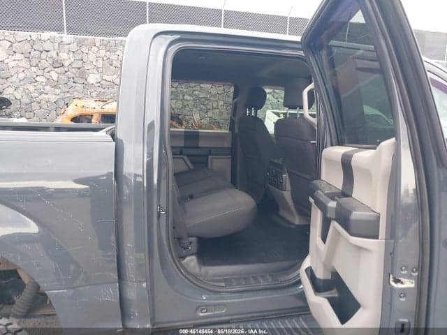 2017 FORD F-150 XL 8