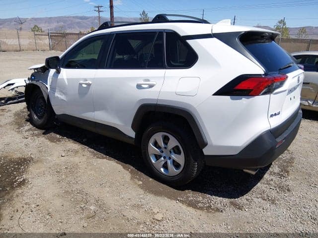 2019 TOYOTA RAV4 LE 3