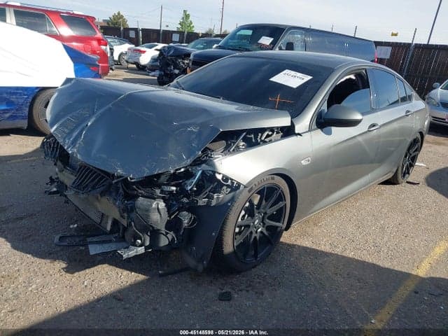 2018 BUICK REGAL SPORTBACK ESSENCE 2