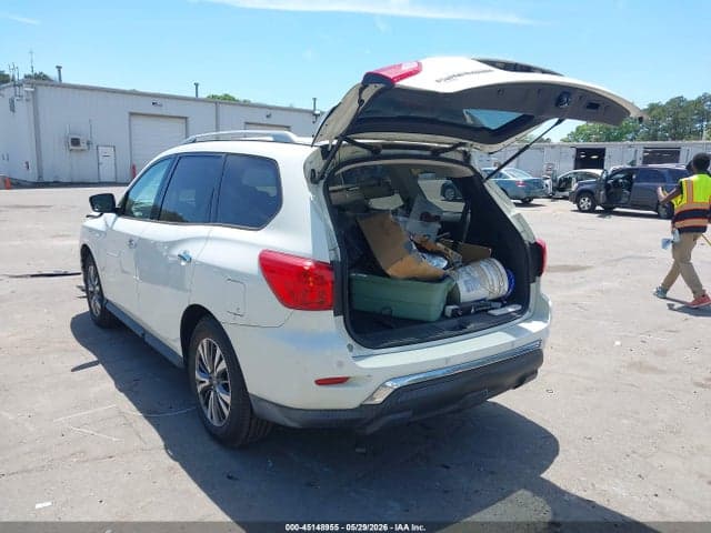 2018 NISSAN PATHFINDER SV 3