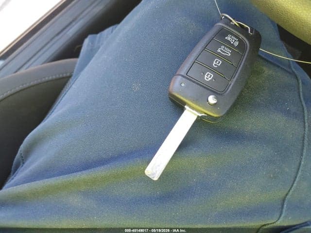 2026 HYUNDAI ELANTRA SE 11