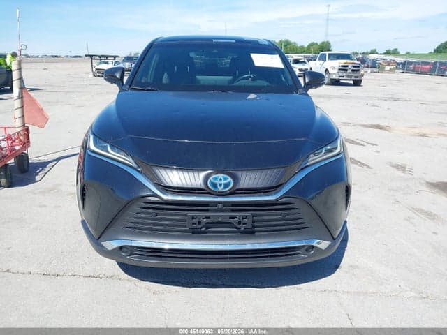 2021 TOYOTA VENZA LIMITED 12