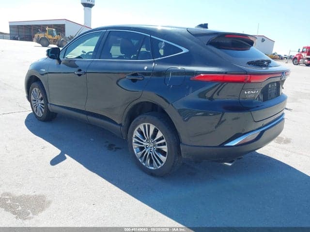 2021 TOYOTA VENZA LIMITED 3