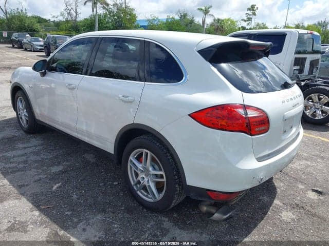 2013 PORSCHE CAYENNE DIESEL 3