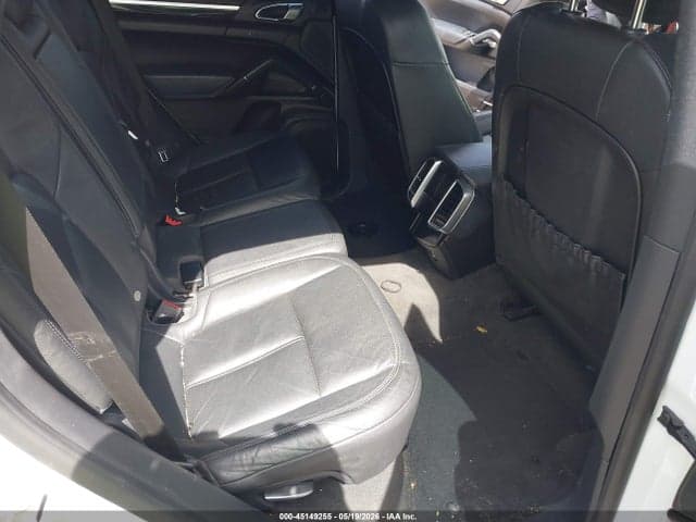 2013 PORSCHE CAYENNE DIESEL 8