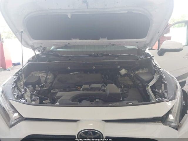 2022 TOYOTA RAV4 XLE 10