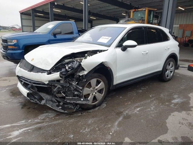 2019 PORSCHE CAYENNE 2