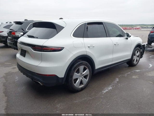 2019 PORSCHE CAYENNE 4