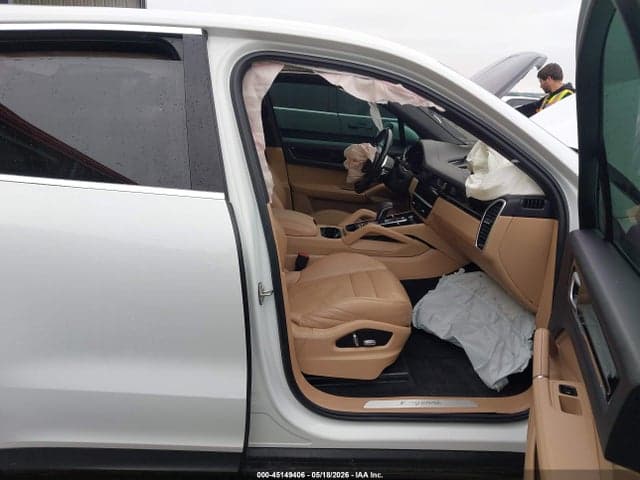 2019 PORSCHE CAYENNE 5