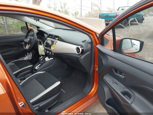 2020 NISSAN VERSA SV XTRONIC CVT 5