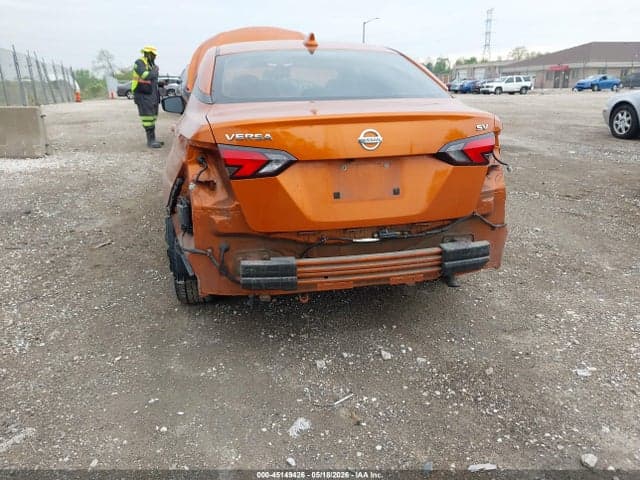 2020 NISSAN VERSA SV XTRONIC CVT 6