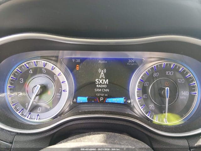 2017 CHRYSLER 300C 7