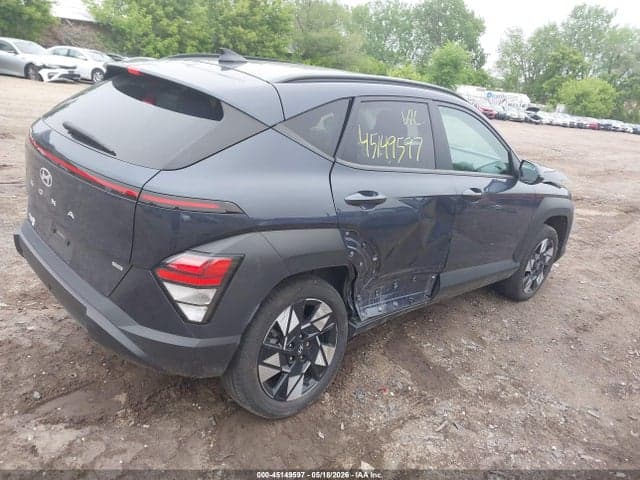 2024 HYUNDAI KONA SEL 4